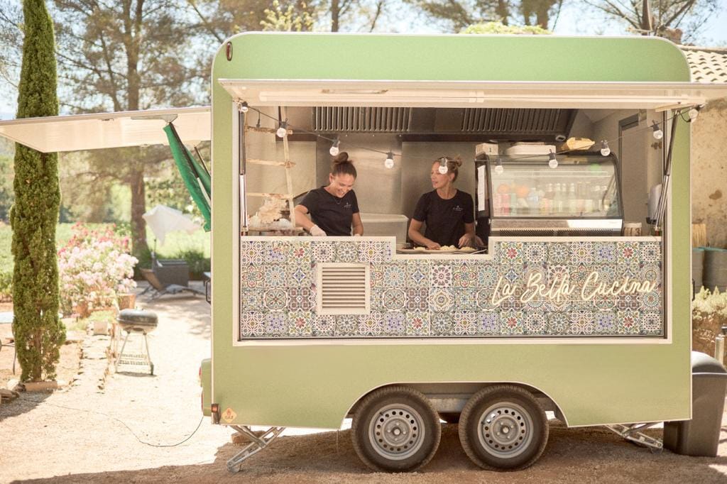 Foodtruck-d-exception-pour-un-jour-de-mariage-ou-brunch