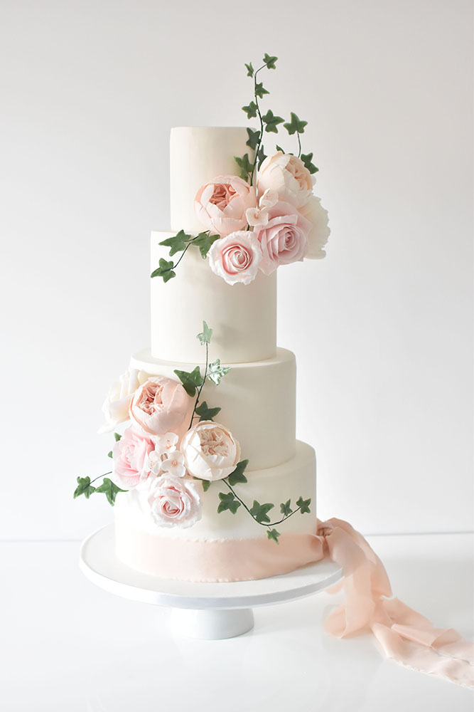 gateau-de-mariage-provence-luxe-wedding-cake-var-blanc-british-1
